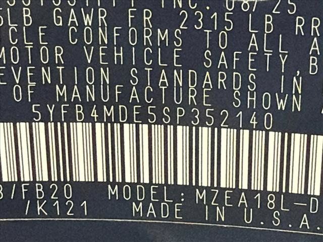 Used 2025 Toyota Corolla LE FWD image 27