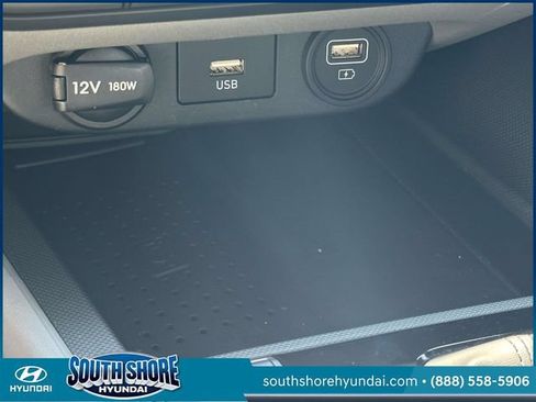 Certified 2023 Hyundai Elantra SEL w/ Convenience Package FWD image 32