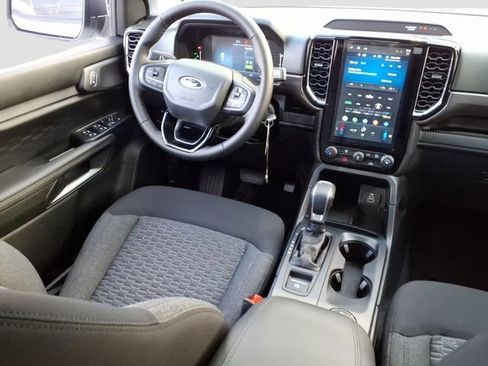 New 2025 Ford Ranger XLT w/ Black Appearance Package image 7