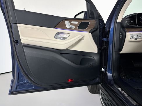 New 2026 Mercedes-Benz GLE 450e 4MATIC image 20