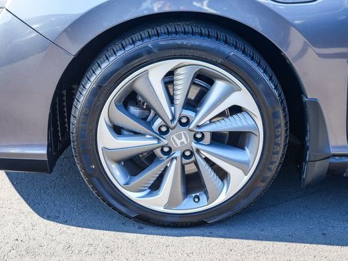 Used 2018 Honda Clarity Plug-In Hybrid image 9