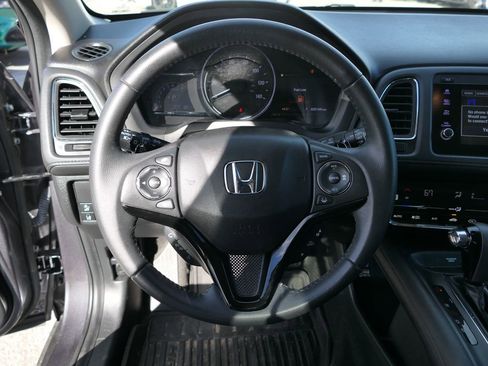 Used 2021 Honda HR-V EX-L image 14