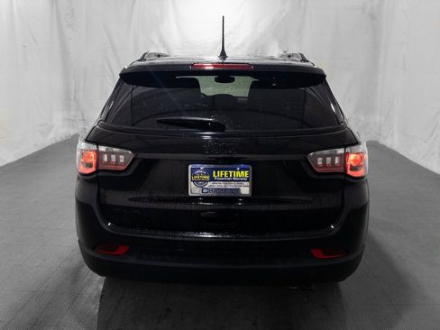 Used 2022 Jeep Compass Altitude w/ Convenience Group image 6