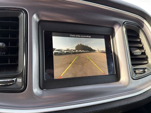 Used 2019 Dodge Challenger SXT image 17