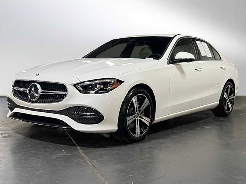Used 2025 Mercedes-Benz C 300 4MATIC Sedan image 7