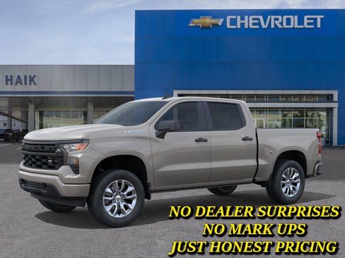 New 2026 Chevrolet Silverado 1500 Custom RWD image 2