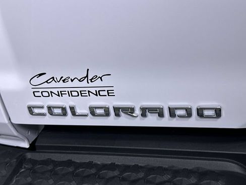 Used 2023 Chevrolet Colorado W/T w/ WT Convenience Package II AWD/4WD image 32