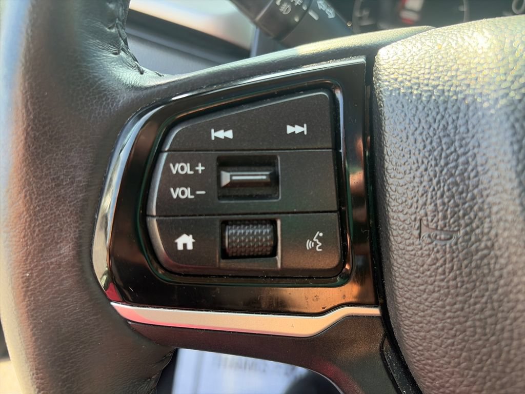Used 2025 Honda Odyssey EX-L image 30