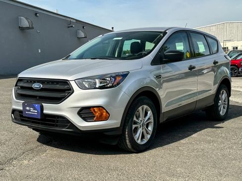 Certified 2018 Ford Escape S FWD image 7