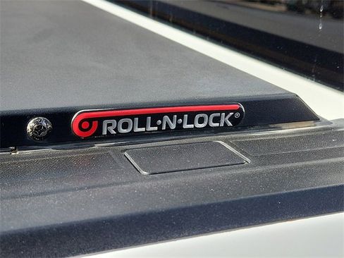 Used 2021 Chevrolet Silverado 1500 RST w/ Z71 Off-Road Package image 9