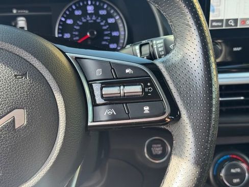 Certified 2024 Kia Forte GT-Line image 28
