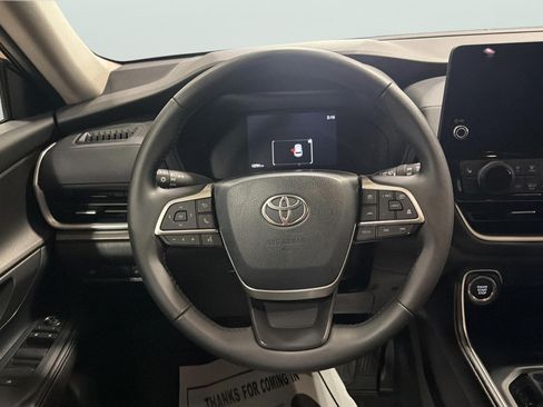 Used 2026 Toyota Grand Highlander FWD image 15