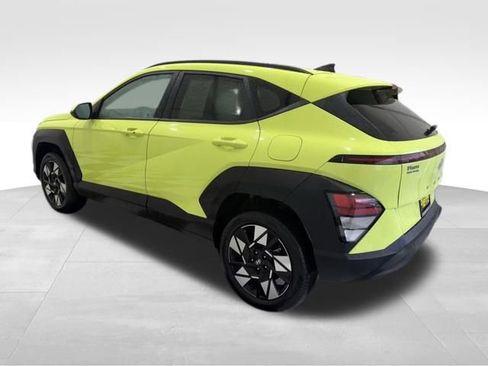 Used 2024 Hyundai Kona SEL image 2