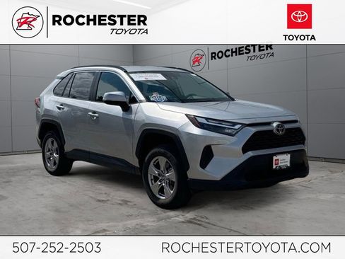 Certified 2025 Toyota RAV4 XLE AWD/4WD image 1