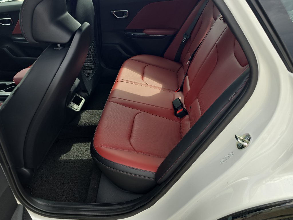 New 2026 Kia K4 GT-Line FWD image 16