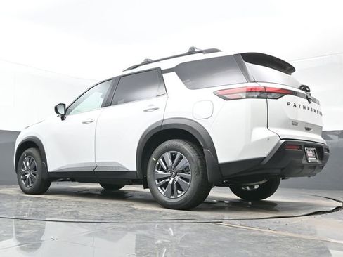 New 2026 Nissan Pathfinder SV FWD image 22