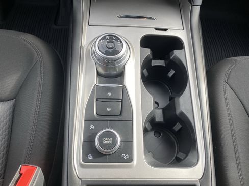 Used 2023 Ford Explorer XLT w/ Class IV Trailer Tow Package image 23