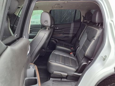 Used 2022 GMC Acadia Denali w/ Denali Technology Package AWD/4WD image 85