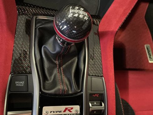 Used 2019 Honda Civic Type R image 9