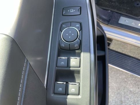New 2026 Ford F250 Platinum AWD/4WD image 16