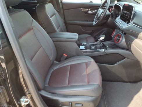 Used 2025 Chevrolet Blazer RS AWD/4WD image 17