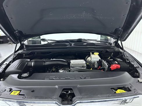 Used 2020 RAM 1500 Laramie AWD/4WD image 24
