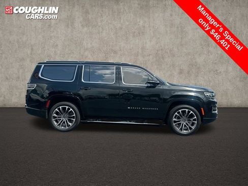 Used 2022 Jeep Grand Wagoneer Series III w/ Flexible Seating Group AWD/4WD image 9