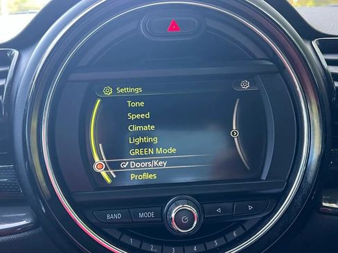 Used 2017 MINI Cooper Clubman S image 24