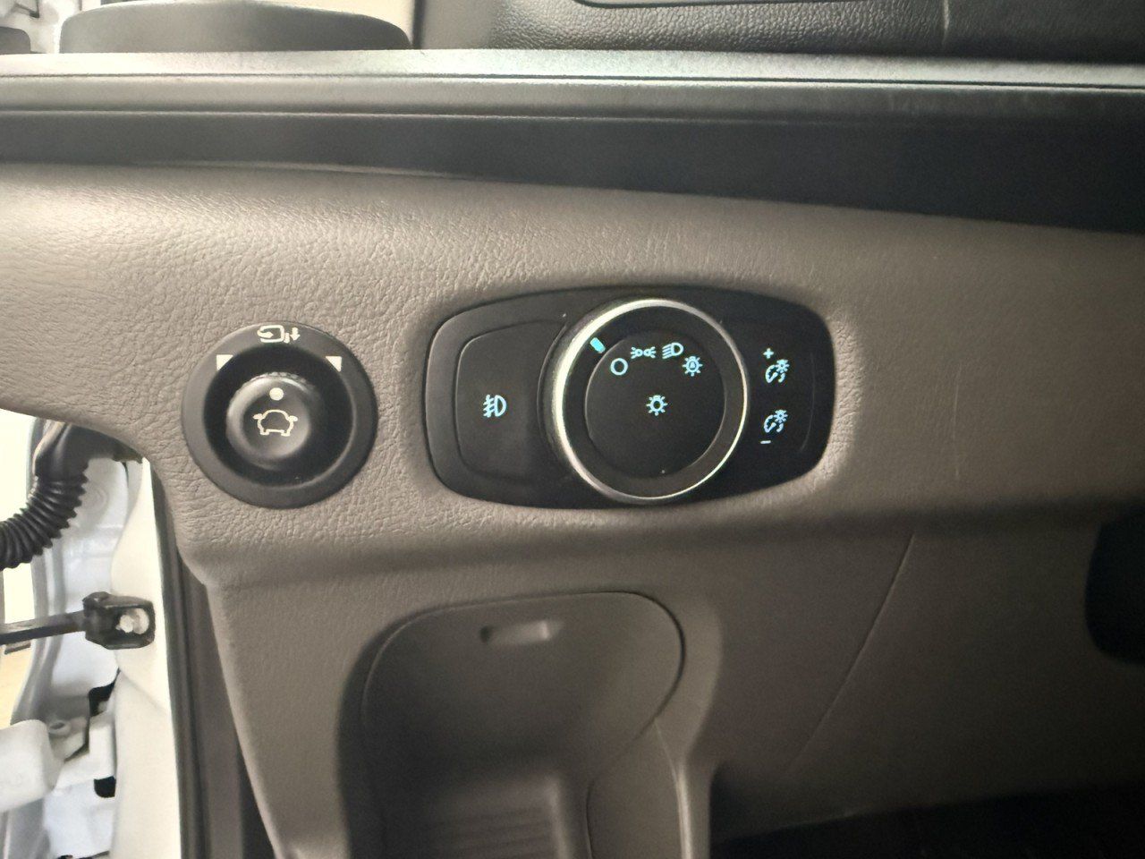 Used 2020 Ford Transit 350 XLT RWD image 22