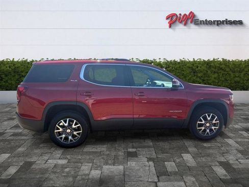 Used 2023 GMC Acadia SLE w/ Driver Convenience Package FWD image 10