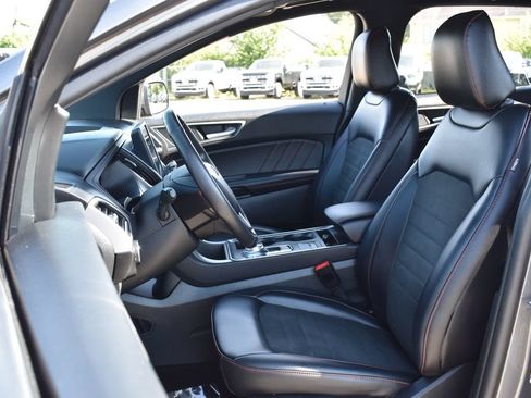 Certified 2024 Ford Edge ST-Line AWD/4WD image 25
