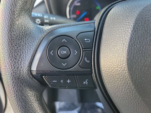 Used 2024 Toyota RAV4 XLE image 24