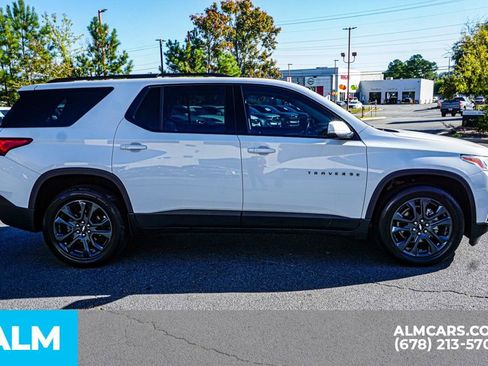Used 2021 Chevrolet Traverse RS w/ LPO, Floor Liner Package image 9