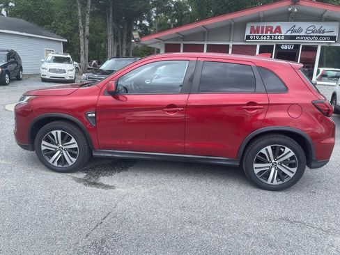 Used 2020 Mitsubishi Outlander Sport ES FWD image 5