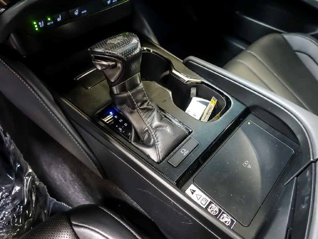 Used 2023 Lexus ES 350 F Sport w/ Accessory Package (Z2) FWD image 25