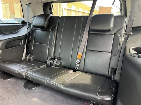 Used 2020 GMC Yukon Denali w/ Denali Premium Package AWD/4WD image 12