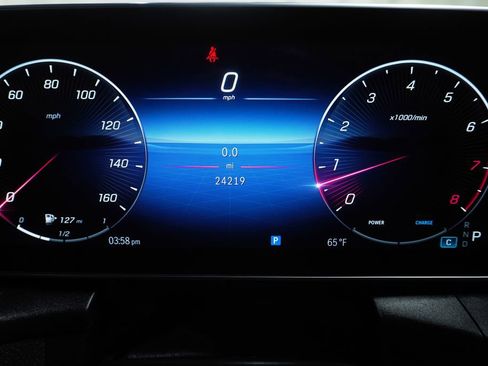 Used 2023 Mercedes-Benz GLC 300 4MATIC image 27