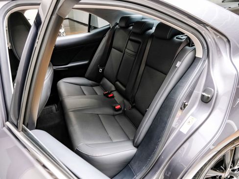 Used 2018 Lexus IS 300 300 image 35