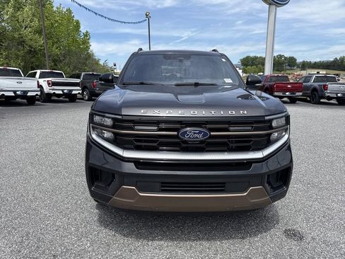 Used 2025 Ford Expedition King Ranch AWD/4WD image 2