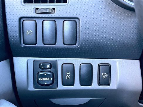 Used 2010 Toyota Tacoma 4x4 Access Cab V6 image 35