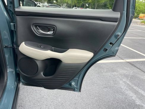 Certified 2026 Honda HR-V LX image 34