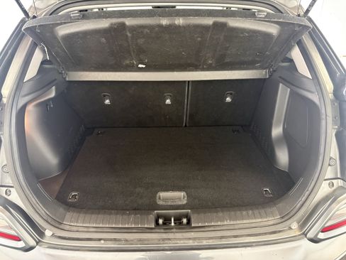 Used 2021 Hyundai Kona Limited image 9