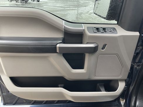 Used 2020 Ford F150 XLT w/ XTR Package image 12