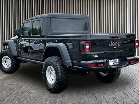 Used 2025 Jeep Gladiator Rubicon w/ Safety Group AWD/4WD image 12