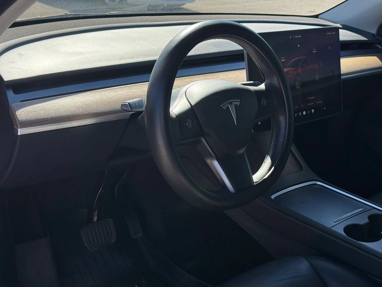 Used 2023 Tesla Model Y AWD image 8