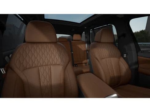 Used 2026 BMW X5 M60i w/ Executive Package AWD/4WD image 11