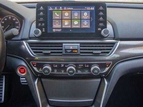 Used 2018 Honda Accord Sport image 25