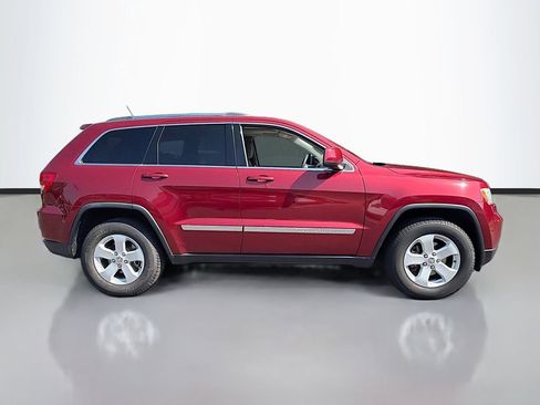 Used 2013 Jeep Grand Cherokee Laredo AWD/4WD image 4