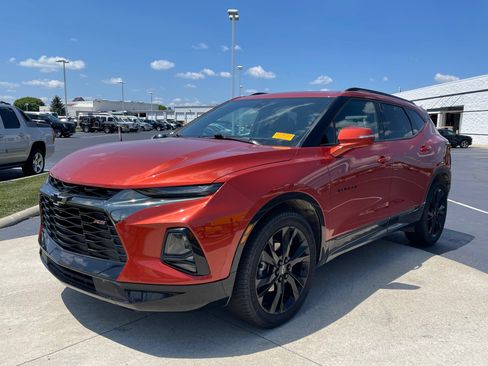 Used 2021 Chevrolet Blazer RS w/ Enhanced Convenience Package AWD/4WD image 3