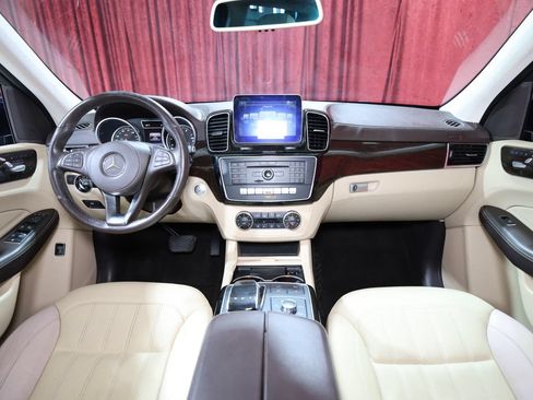 Used 2017 Mercedes-Benz GLS 450 4MATIC image 16